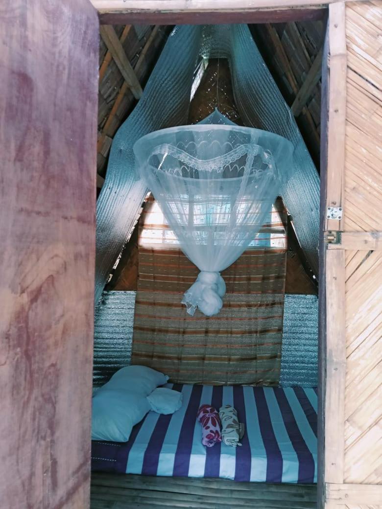 Bucana Beach Camp El Nido Bagian luar foto