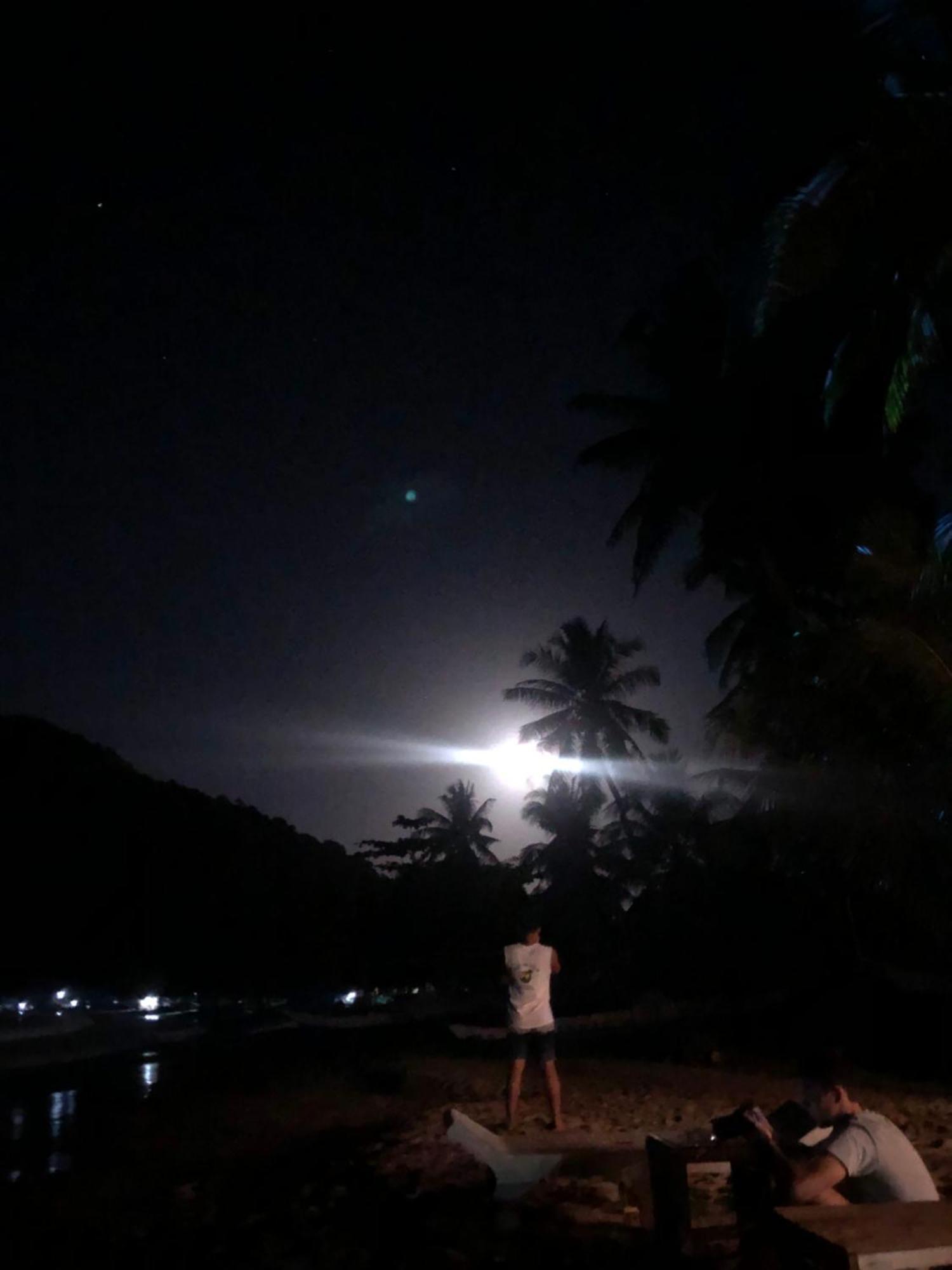 Bucana Beach Camp El Nido Bagian luar foto